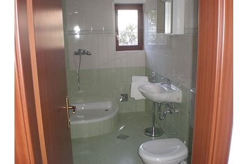 Croatia Privát Seget Donji, Exterior